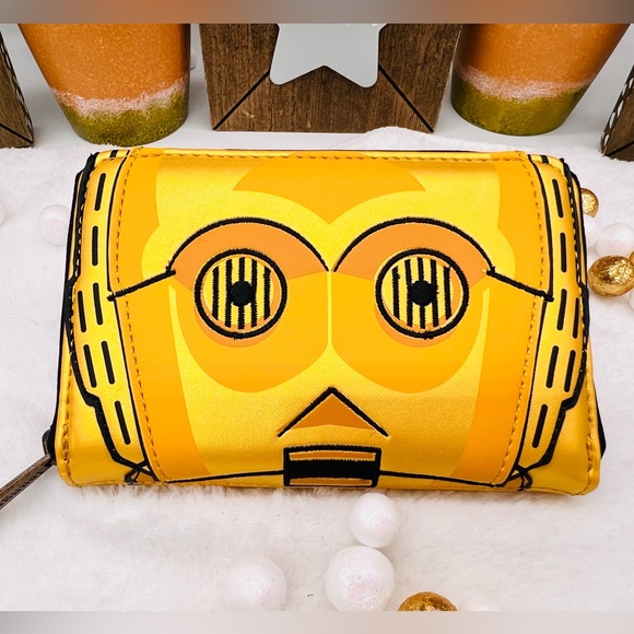 Loungelfy Disney Star Wars Celebration 2022 - C-3PO Cosplay Zip Around Wallet - Picture 4 of 11